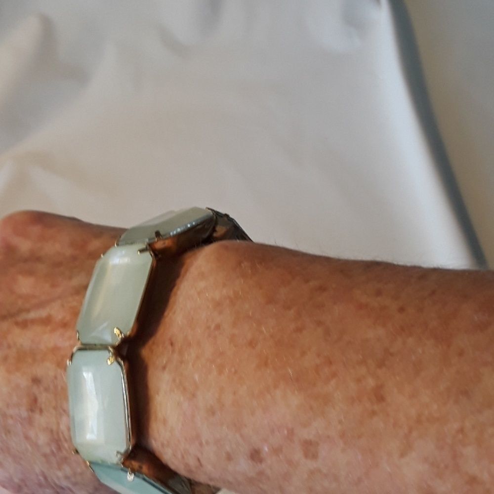 8 for $20 Costume Bracelet -> Costume bracelet